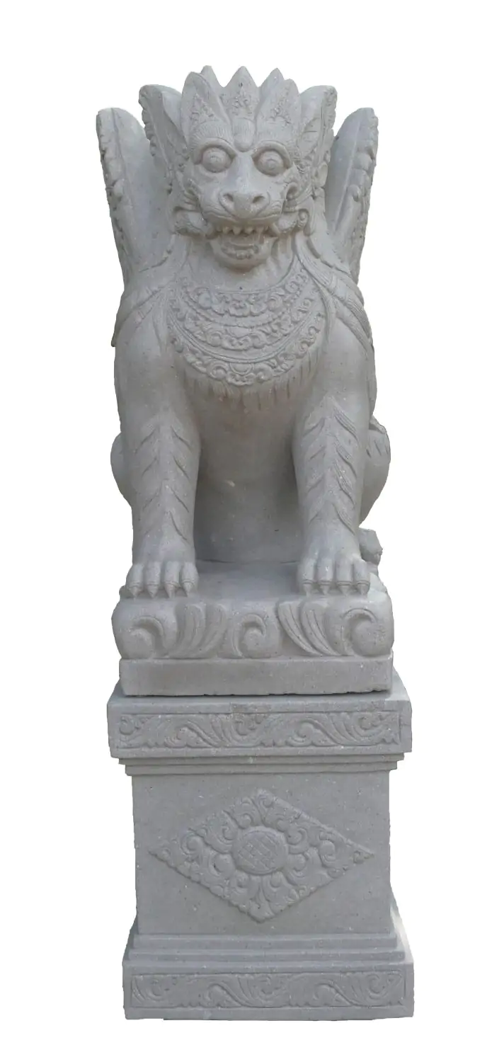  Product image 2 of the product “Set of Singa Ambaraja, consist out of the sculpture and base. Total height is 230cm ”